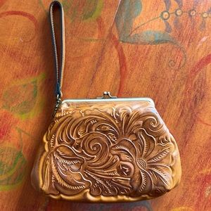 Patricia Nash wristlet/ clutch
